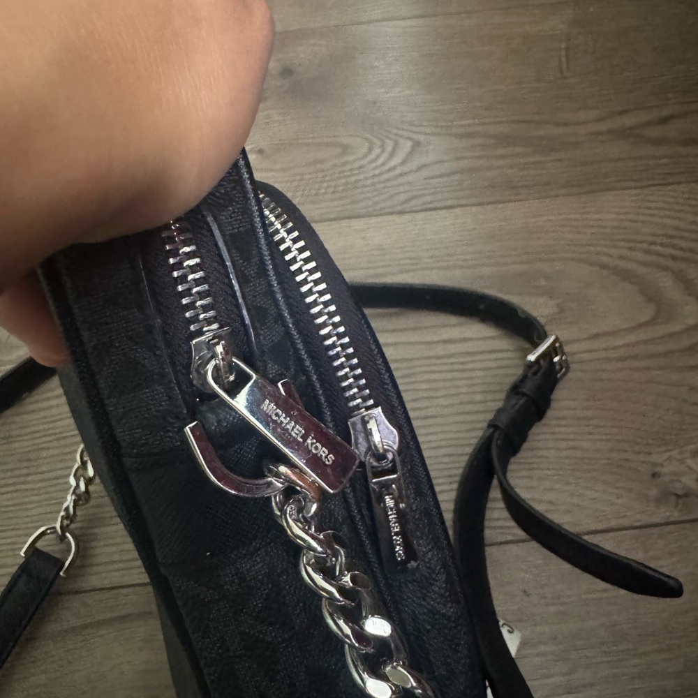 Michael Kors Gray and Black Crossbody Bag - Picture 5 of 11